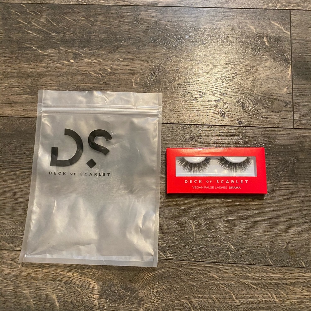 Deck Of Scarlet Vegan False Lashes Drama NEW‎